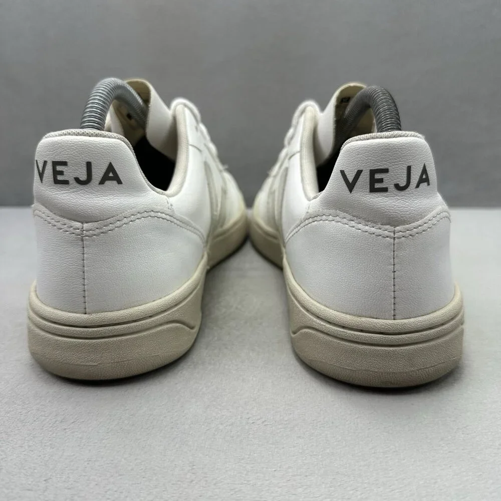 VEJA V-10 CWL‎ Womens Size 8 Shoes White Natural Leather Lace-Up Casual Sneakers